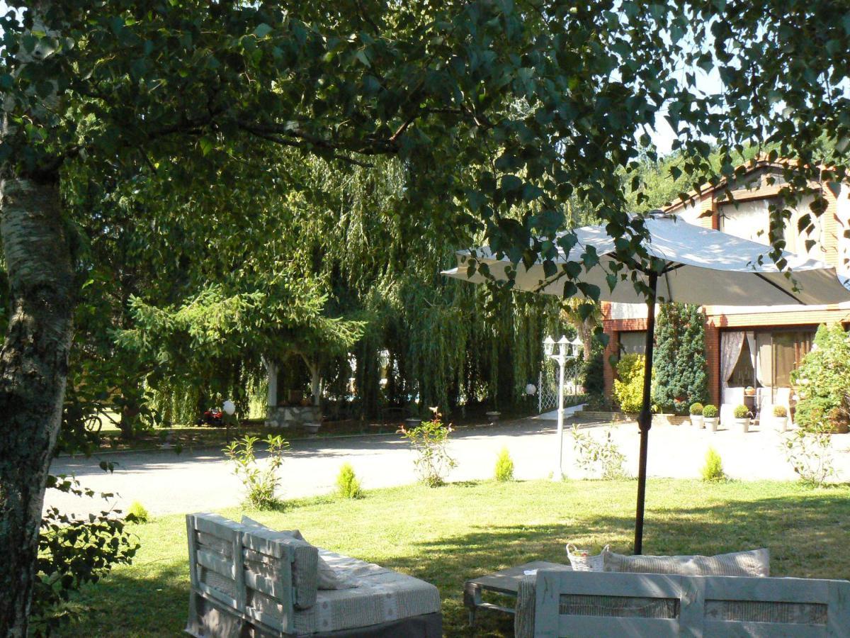 La Caldamente Bed and Breakfast Rieux-de-Pelleport Eksteriør billede